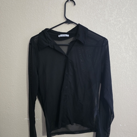 Abercrombie & Fitch Tops - Abercrombie & Fitch Black Sheer Button-Up Shirt